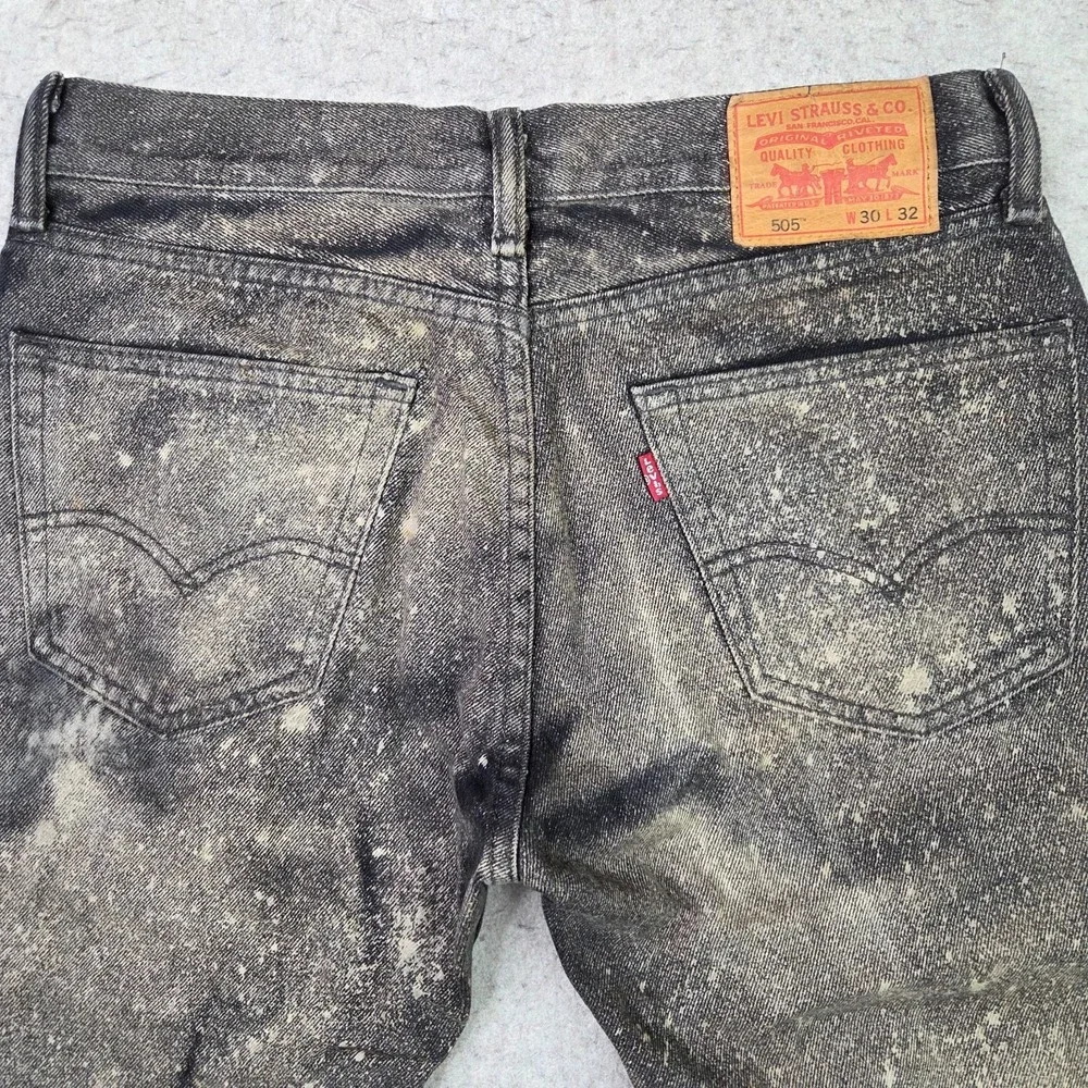 Levis 505 Cut Off Shorts Mens 30 Gray Acid Wash Distressed Raw Hem Y2K‎ Grunge